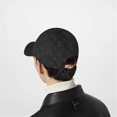 casquette louis vuitton homme|Casquette Monogram Essential S00 .